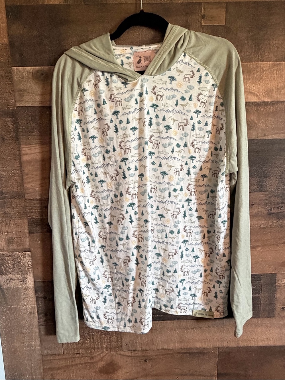 Jack + Sage hooded shirt